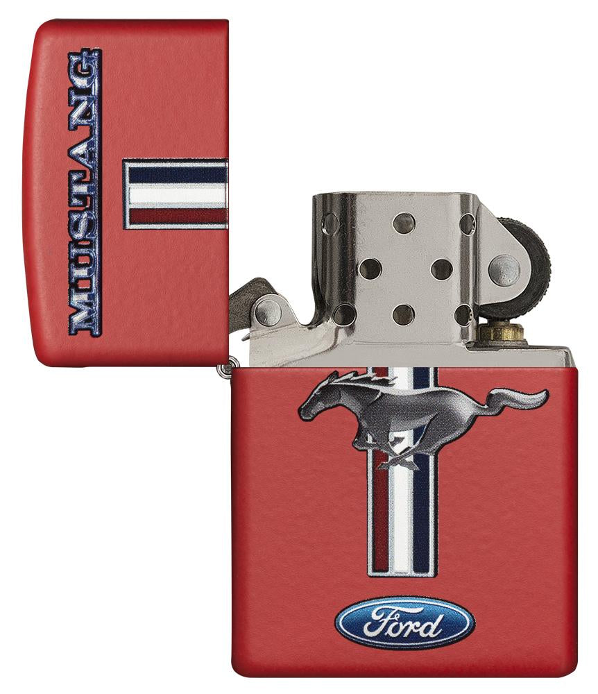 Zippo-aansteker rood met Ford Mustang-logo open